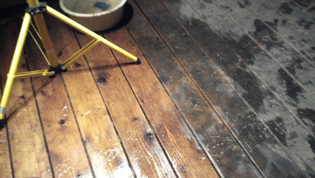 Look at what Thompson's WaterSeal did for my Deck! - This Mama's Life