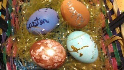 Create your own Easter Decorations with a breakfast favorite - Blown Eggs Finished