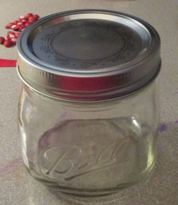 Make it Monday DIY Gifts: Tips and Toes in a Jar. Mini Mani/Pedi kits in a mason jar