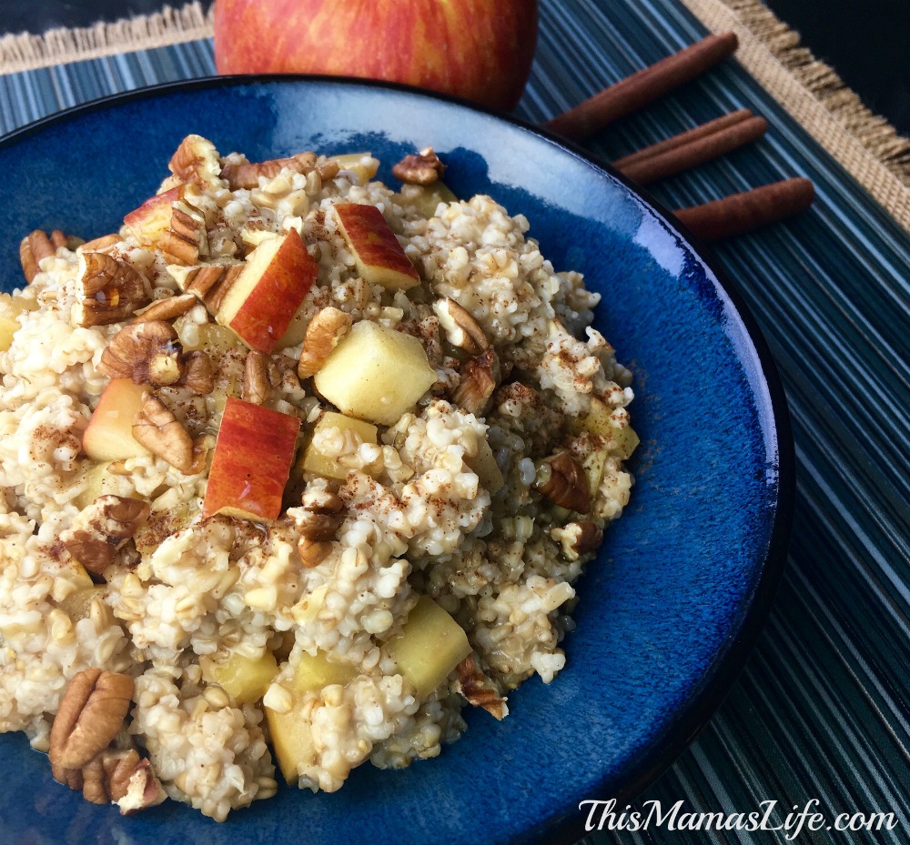 Slow-Cooker-Apple-Cinnamon-Oats-plated