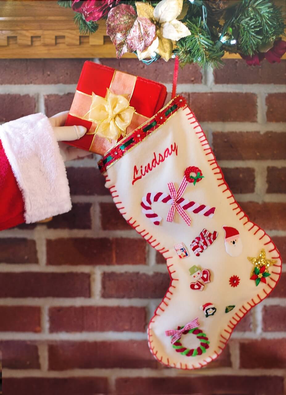 6 Non-candy stocking stuffer ideas - This Mama's Life